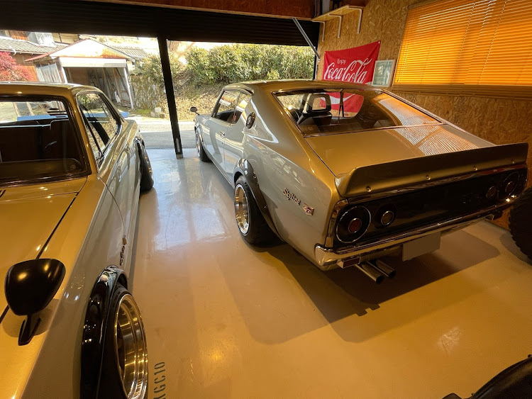 スカイラインのハコスカ・ケンメリ・KGC110・リヤ車高調交換・ガレージに関するカスタム事例の投稿画像8枚目
