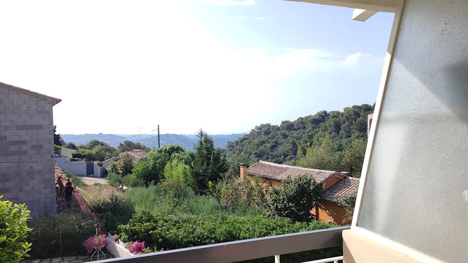 Vente appartement 3 pièces 74 m² à Vence (06140), 299 000 €