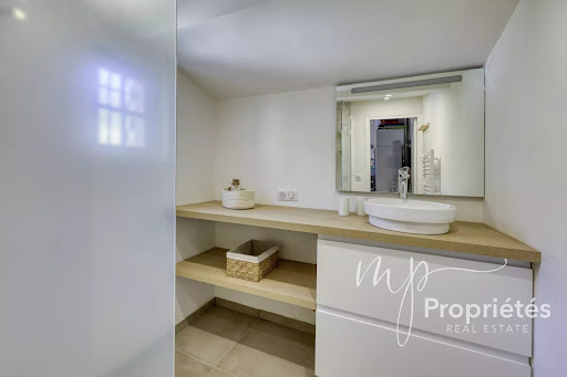 Maison en bord de mer avec jardin 5