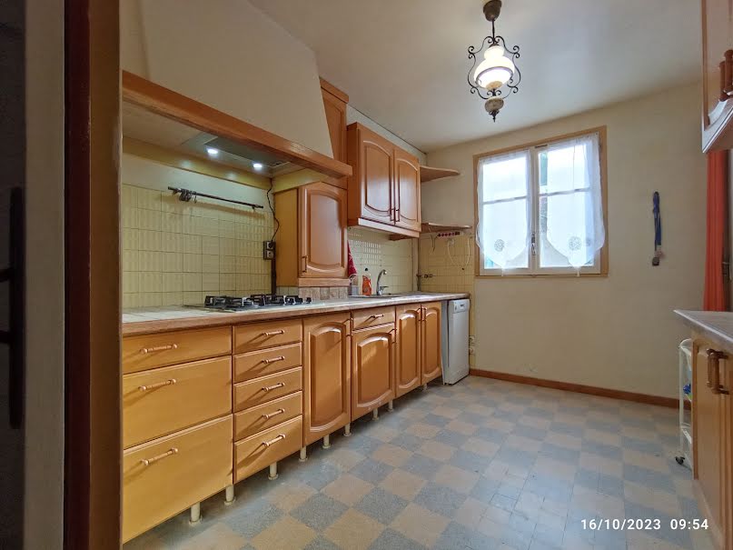 Vente appartement 5 pièces 91 m² à Marseille 15ème (13015), 150 000 €