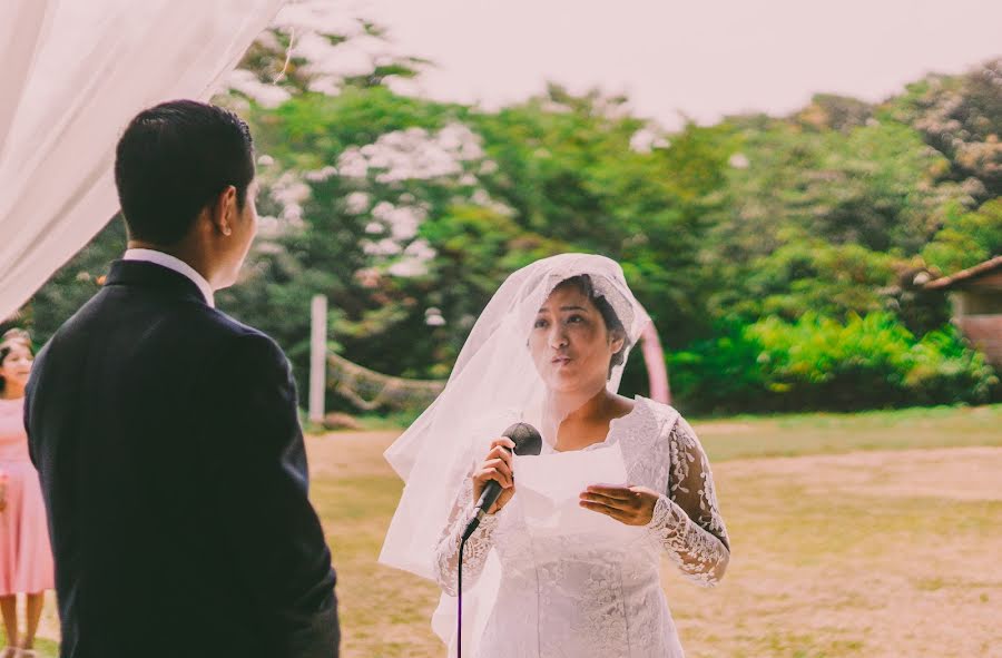 Fotógrafo de casamento Abraham Bonilla (abrahambonillaec). Foto de 30 de junho 2020