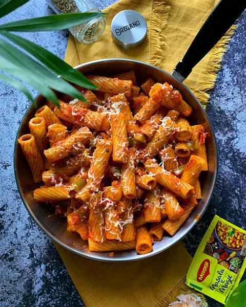 Veg Tandoori Sauce Pasta