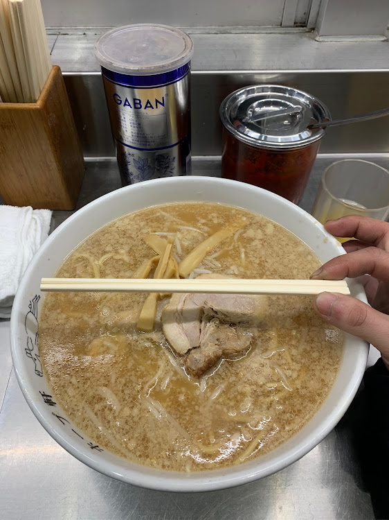 WRX S4の2月もよろしくお願いします・ドライブ・パンク修理・ラーメン・ホープ軒に関するカスタム事例の投稿画像3枚目