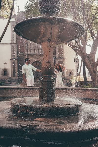 Wedding photographer Olga Koroleva (olgakoroleva). Photo of 12 December 2020