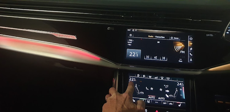 Pressing the button to raise cabin temperature makes the ambient lighting glow red, and blue when the temperature is lowered.