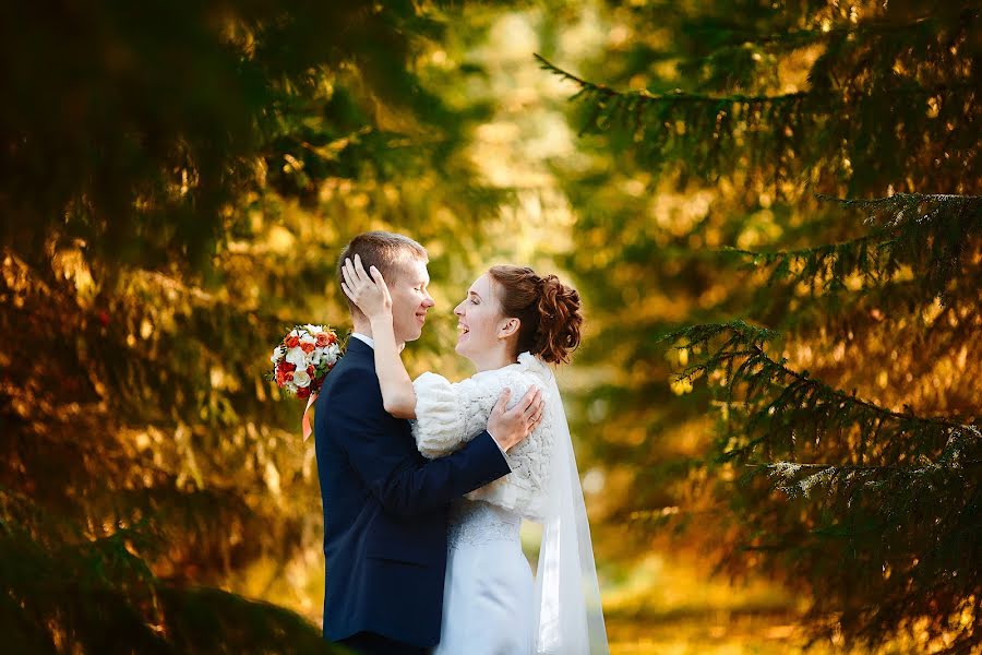 Fotografo di matrimoni Pavel Sidorov (zorkiy). Foto del 5 aprile 2017