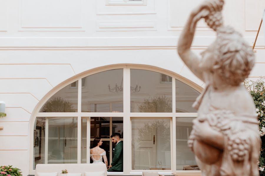 Fotografo di matrimoni Viktória Akbariová (wixana). Foto del 12 febbraio