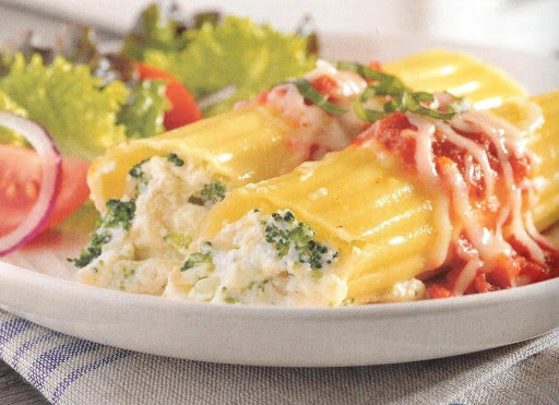 Light Vegetable Manicotti