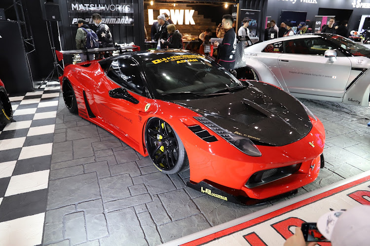 TaKuさんが投稿した東京オートサロン2019・LIBERTYWALK・LIBERTYWALK好き・LBWK・DJNANAに関するカスタム事例の投稿画像12枚目