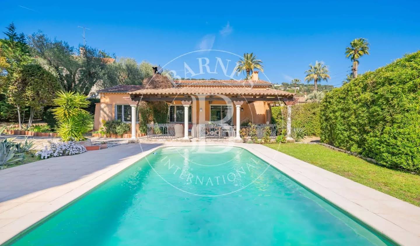 Villa with pool Cannes