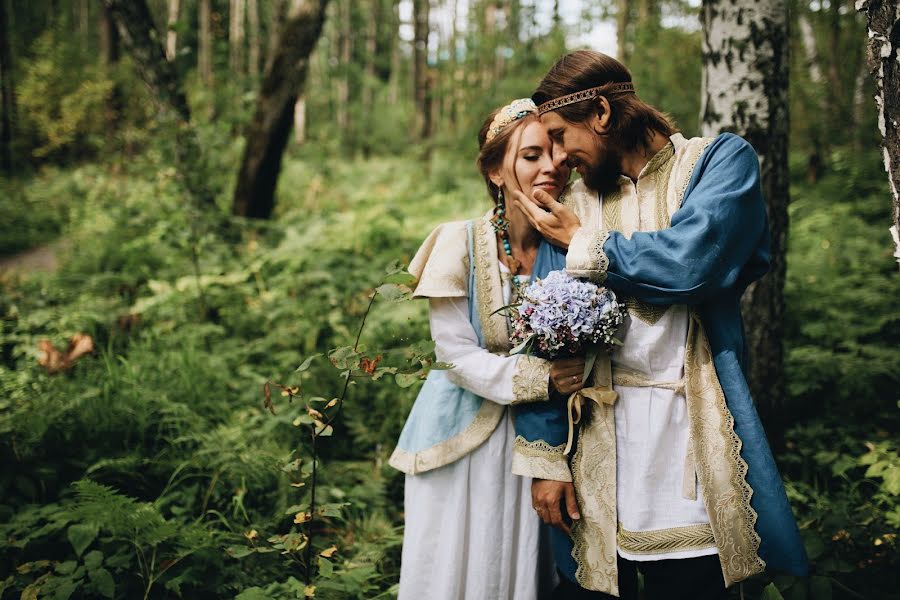 Hääkuvaaja Yulya Litvinova (youli). Kuva otettu 24. elokuuta 2017