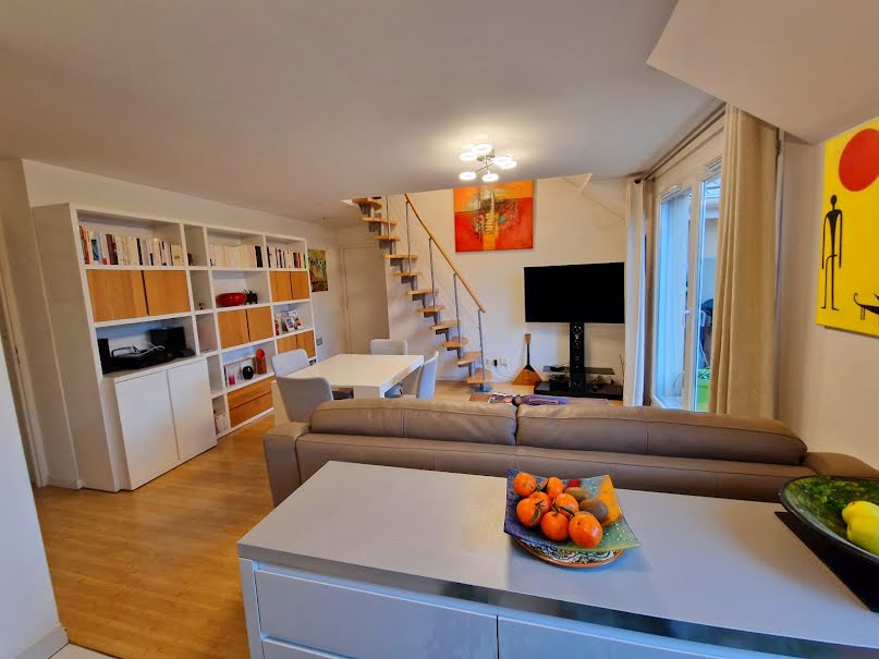 Vente duplex 3 pièces 69 m² à La Queue-en-Brie (94510), 237 000 €