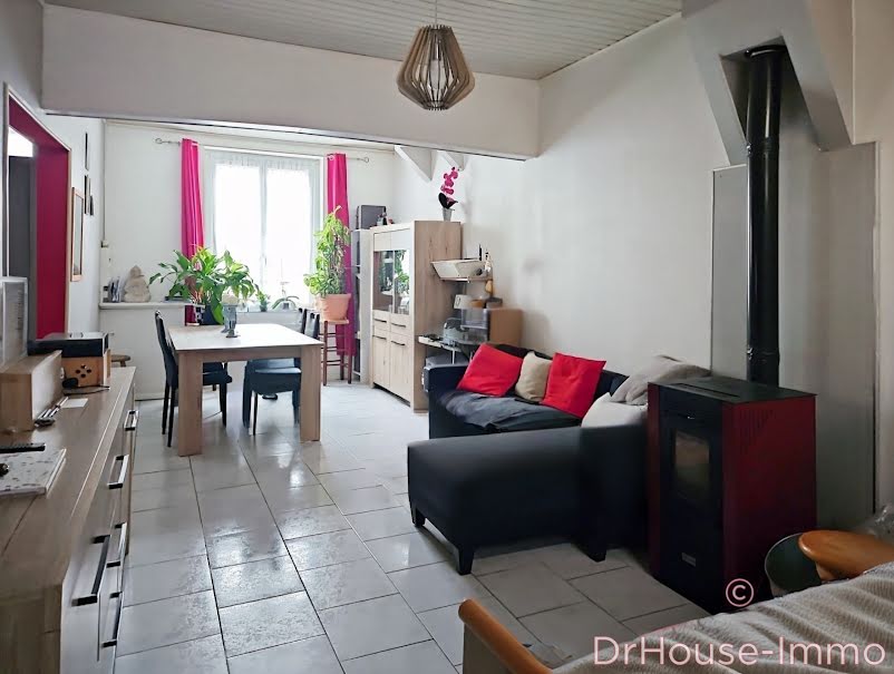 Vente maison 5 pièces 95 m² à Tourcoing (59200), 182 000 €