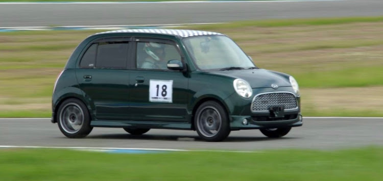 ミラジーノのHSR九州サーキットコース・サーキット走行・軽カー耐久レース・楽しみながら走る・クルマでenjoyに関するカスタム事例の投稿画像21枚目