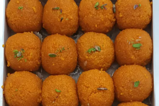 Desi Ghee Boondi Laddu