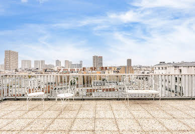 Apartment with terrace 16