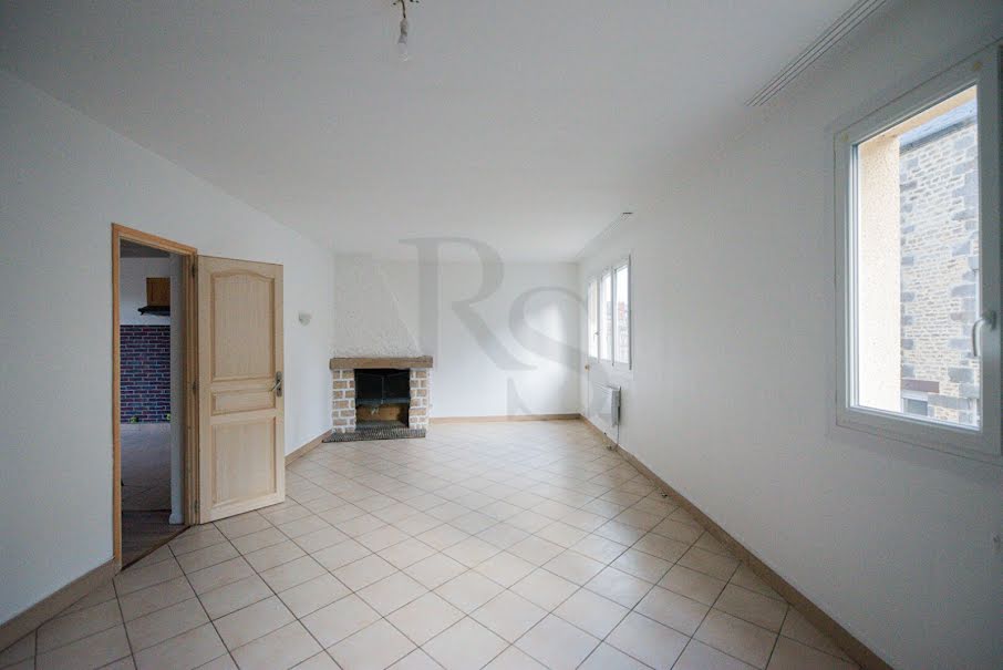 Vente appartement 3 pièces 84 m² à Flers (61100), 92 200 €