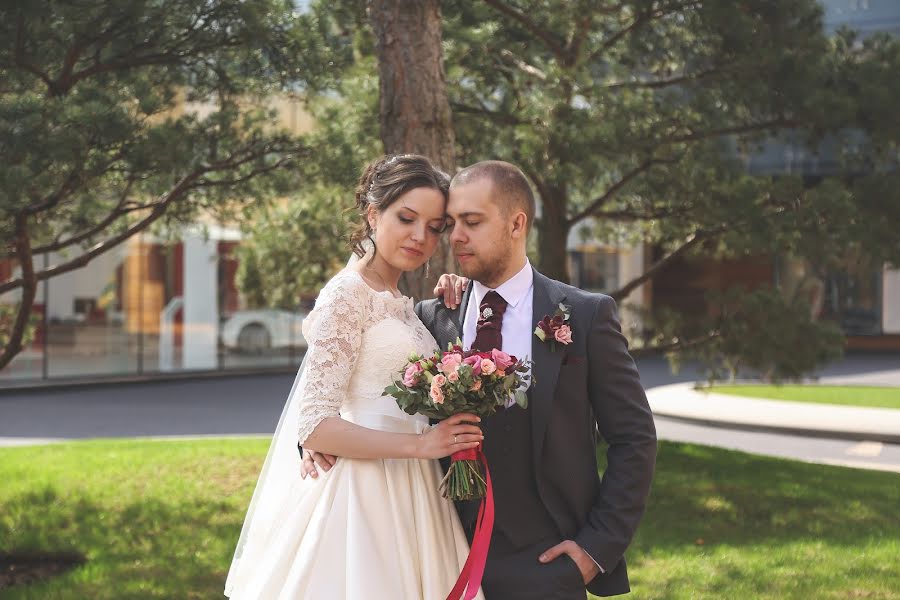 Wedding photographer Ekaterina Morozova (katjamorozova). Photo of 11 December 2019