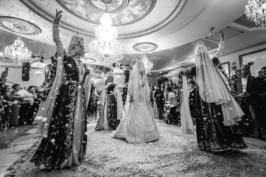 Photographe de mariage Vitaliy Spiridonov (vitalyphoto). Photo du 20 janvier 2017