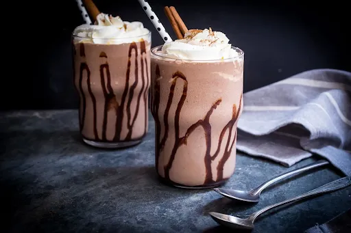 Cold Coffee With Vanilla Ice Cream [300 Ml]