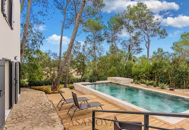 Maison avec piscine et terrasse 2