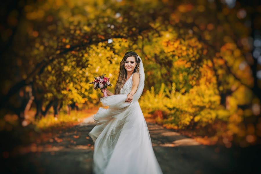 Fotografo di matrimoni Mihail Dulu (dulumihai). Foto del 29 dicembre 2018