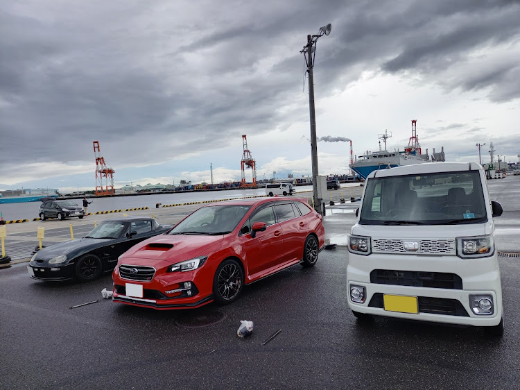 レヴォーグの霞埠頭・カメ🐢活・休日の過ごし方・安定の曇り空・discover＿ctに関するカスタム事例の投稿画像2枚目