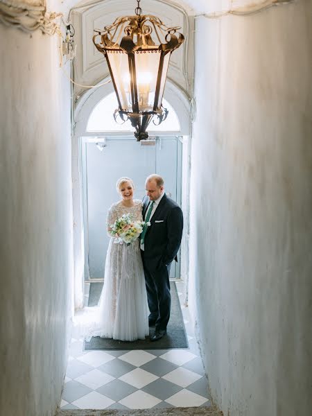 Wedding photographer Luiza Smirnova (luizasmirnova). Photo of 8 September 2017
