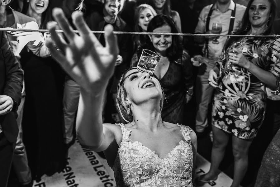 Fotógrafo de casamento Yuri Correa (legrasfoto). Foto de 4 de julho 2018