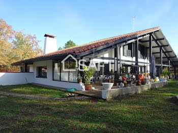 maison à Saint-Yaguen (40)