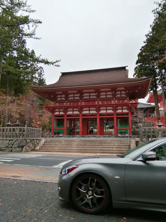 フーガの和歌山県伊都郡高野町高野山・壇上伽藍の中門・再建するのに檜約1500本に関するカスタム事例の投稿画像3枚目