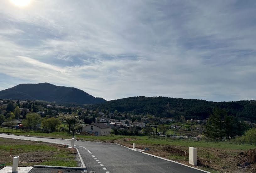  Vente Terrain + Maison - Terrain : 700m² - Maison : 93m² à Veyras (07000) 