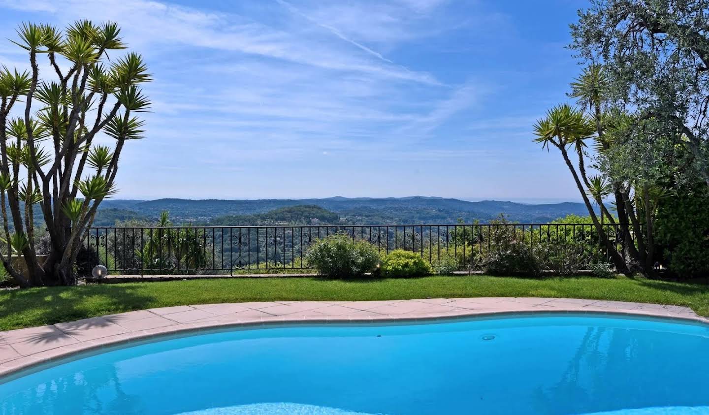 House with pool and garden Grasse