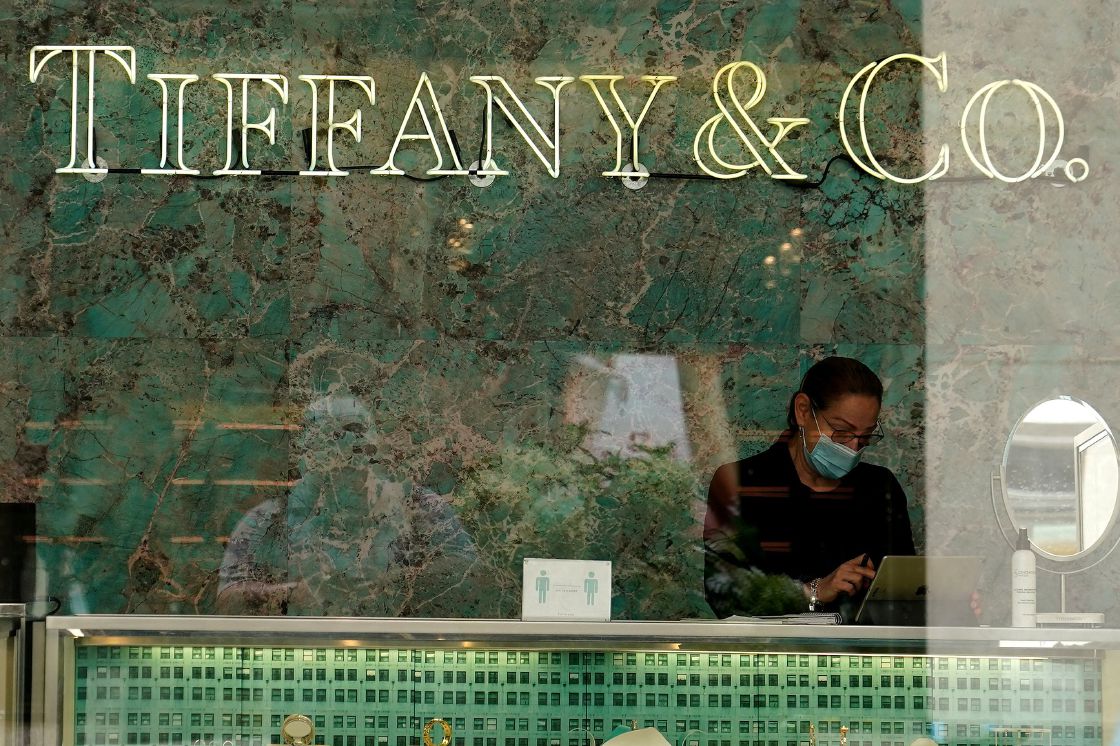 LVMH Shares Tiffany Takeover Details