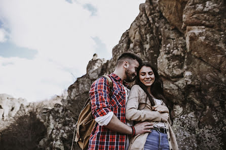 Wedding photographer Karina Ostapenko (karinaostapenko). Photo of 1 May 2017