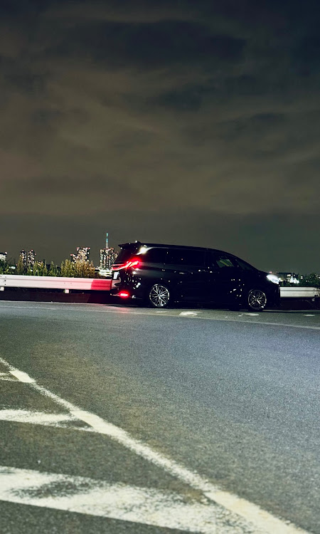 LMのLM500h・夜景・東京・７月もよろしくお願いいたします・すーさんと遊んだに関するカスタム事例の投稿画像1枚目