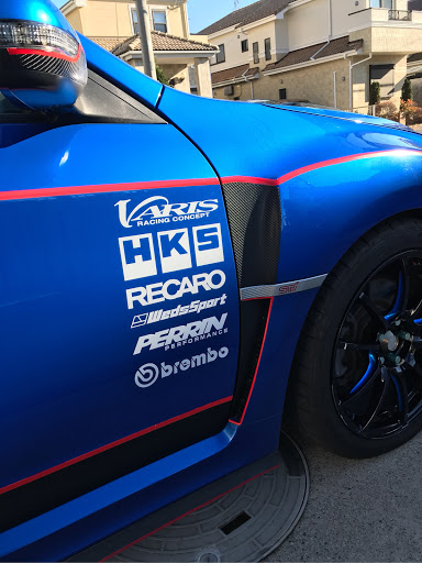 インプレッサ Wrx Sti Gvfのdiy カッティングステッカー スポンサーロゴ カーボンシート 愛車紹介に関するカスタム メンテナンスの投稿画像 車のカスタム情報はcartune