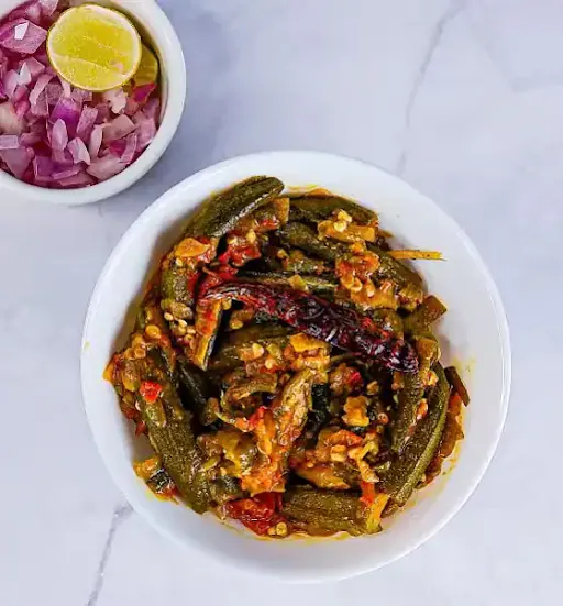 Kurkuri Bhindi