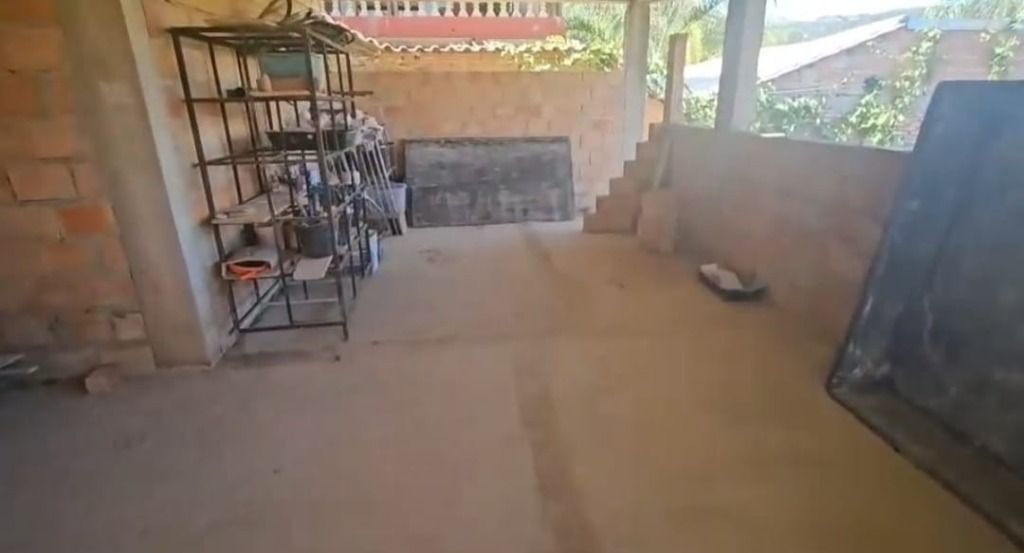 Casa à venda com 3 quartos, 179m² - Foto 3