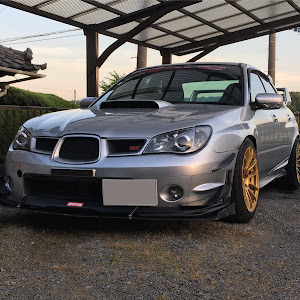 インプレッサ WRX STI