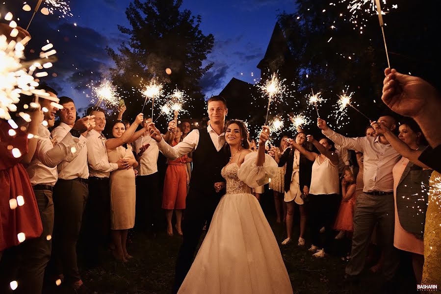 Fotografo di matrimoni Stanislav Basharin (basharin). Foto del 19 novembre 2023