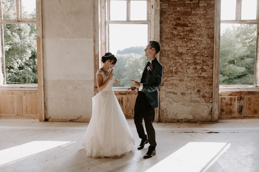 Fotografo di matrimoni Nikolett Schreiber (nsentiments). Foto del 4 novembre 2021