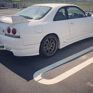 スカイライン GT-R R33