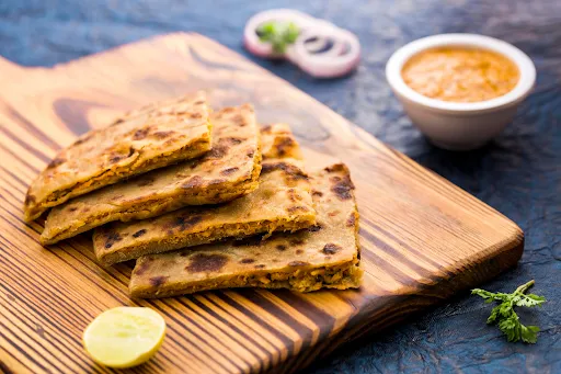 Garlic Chicken Paratha