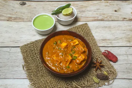 Matar Paneer