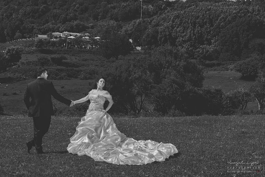 Fotógrafo de casamento Arcangelo Ligato (arcangeloligato). Foto de 3 de novembro 2016