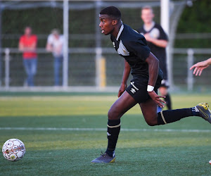 📷 OFFICIEEL Broer van Cristian Benteke trekt ook de grote oceaan over