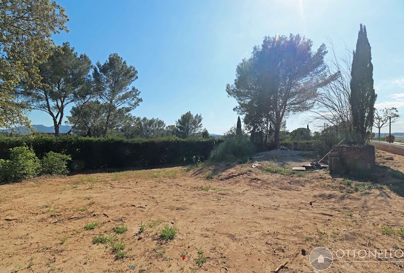  Vente Terrain à bâtir - 750m² à Roquebrune-sur Argens (83520) 