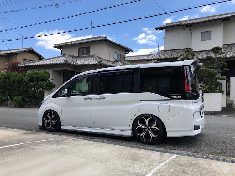 ステップワゴンの洗車に関するカスタム事例の投稿画像1枚目