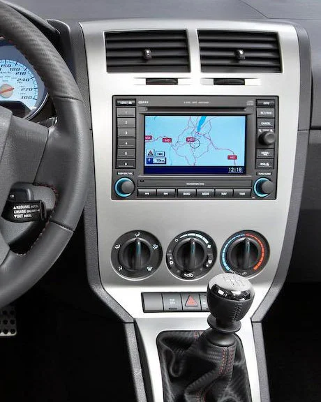 Dodge Caliber 2006-2009 med Navigation